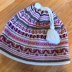 🦩3/$30 Columbia Pink Beanie with Tassle
